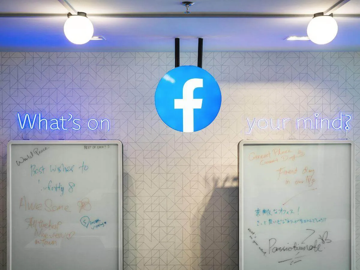 This is How Creative Office Personalization Supercharges Team Productivity in a Coworking Space 7 Collaborative Idea or Tracking Wall