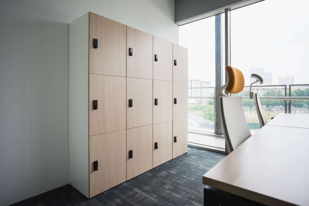 Coworking Spaces: What Kinds of Products and Services They Offer? 3 20220820 Infinity8 1019