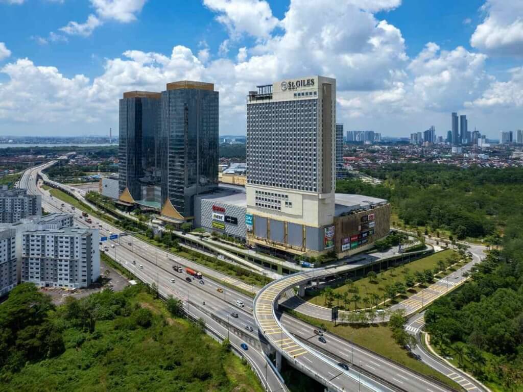 INFINITY8 Reserve Mid Valley Southkey - Building
