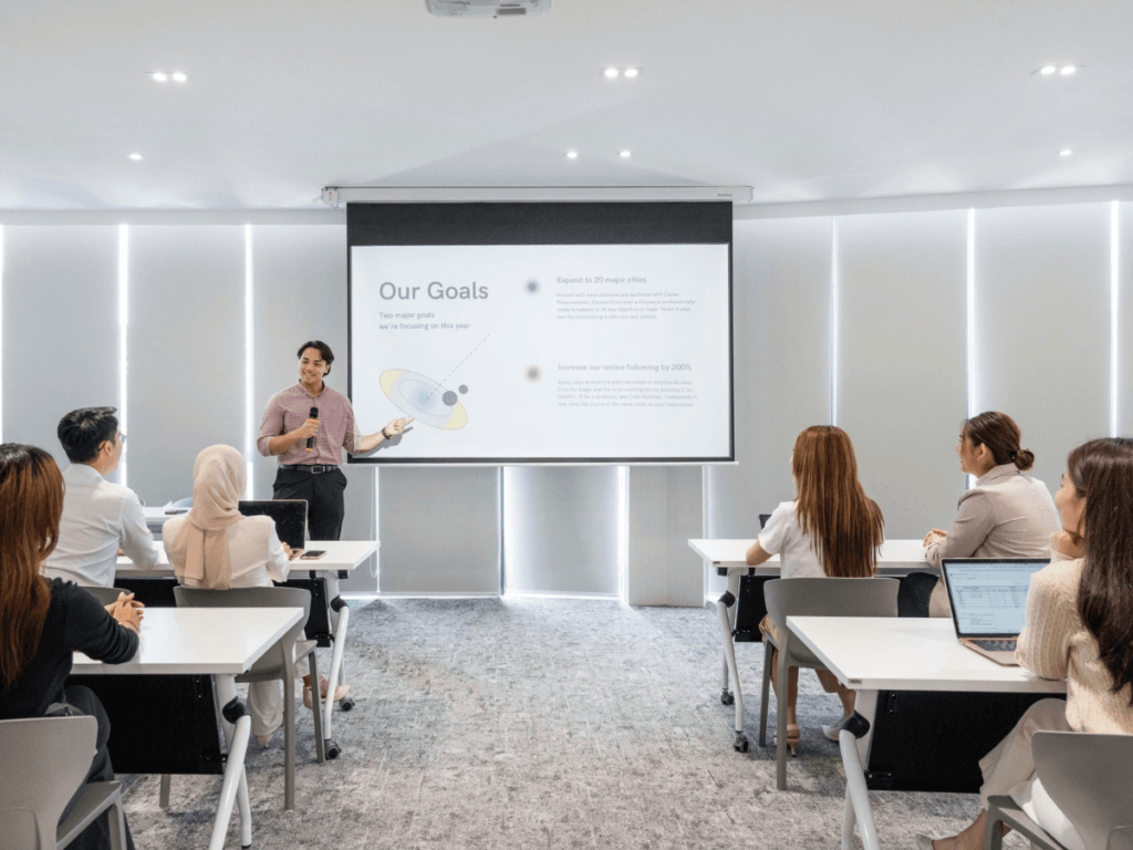 Why Outsourcing HR Makes Business Sense 3 The Cost of Not Outsourcing HR