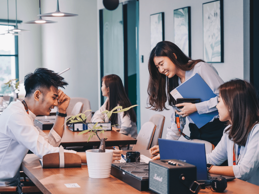 3 Key Ways Start-ups & SMEs Benefit from Madani Budget 2025 5 Transforming Labour and Workspace Practices 2
